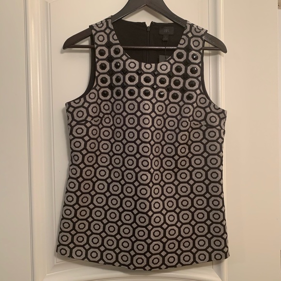 NWT - Gorgeous Patterned Sleeveless Top - Picture 1 of 5